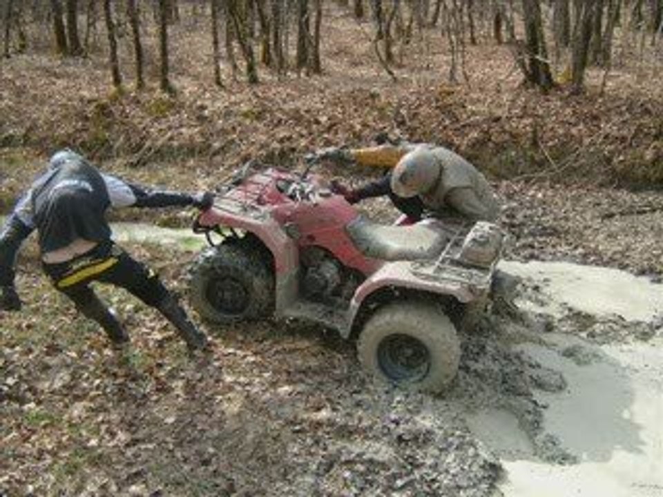 Quad en creuse 12