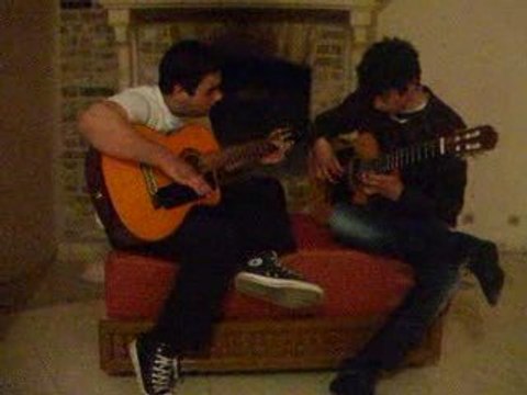 JASON ET MORDJY GUITARE
