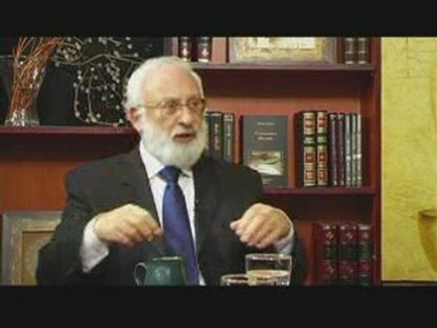 По Дарвину человек произошёл от обезьяны. А по каббале?