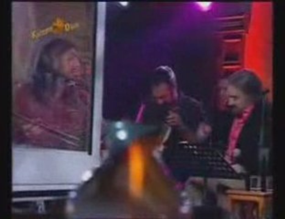 Volkankonak-sular akar dolduru-----