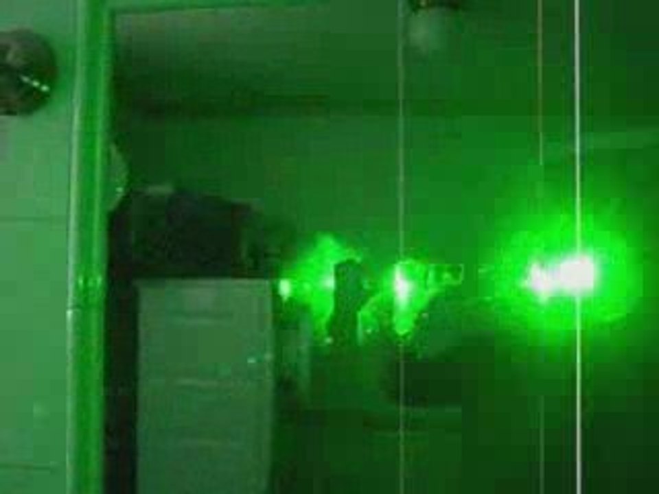 How NOT to use a High Power Laser Pointer