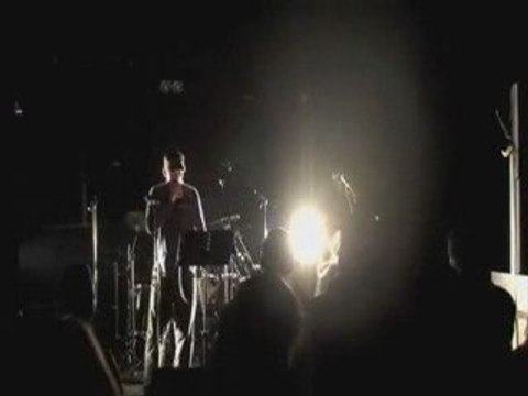 BORN OF A BROKEN MAN - Rage dedans