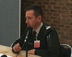 "Je ne peux me rendre à un endroit que si on m'y empêche"