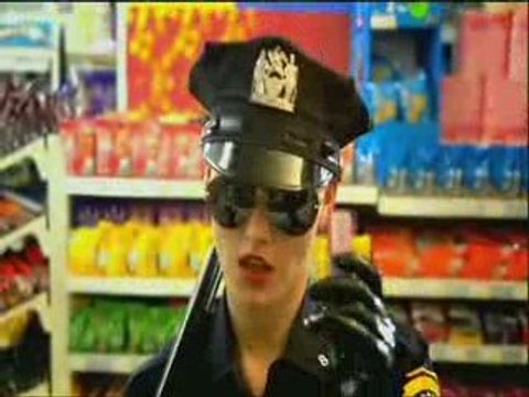 KID CUDI vs CROOKERS - Day N Nite