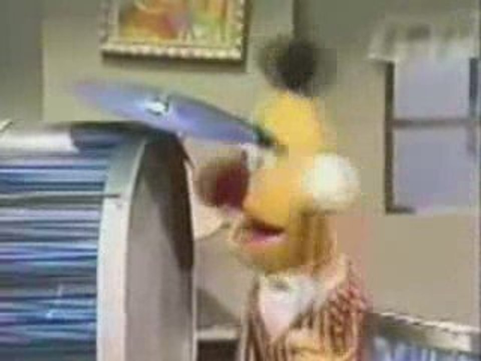 Ernie and Bert - Gangster Rapper