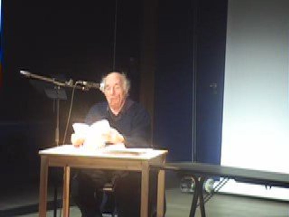 Jacques Roubaud lit un de ses poèmes sur le Mont Fuji