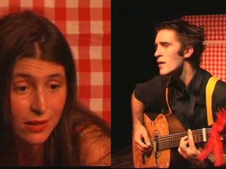 De la Bouche à l'Oreille