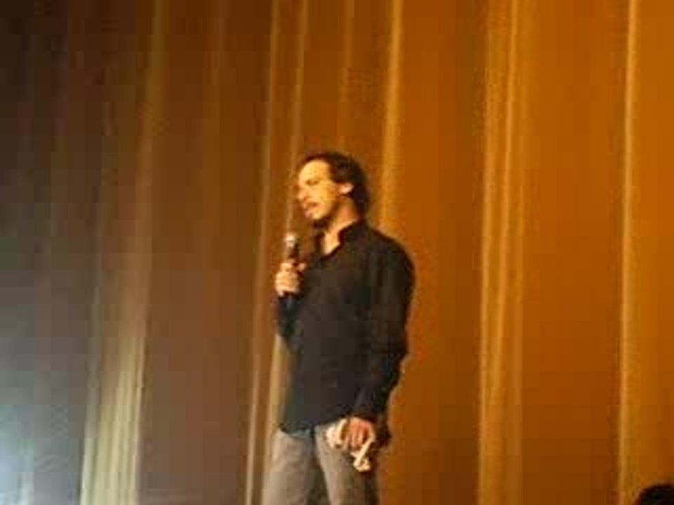 Alexandre Astier présente le Livre VI au Grand Rex