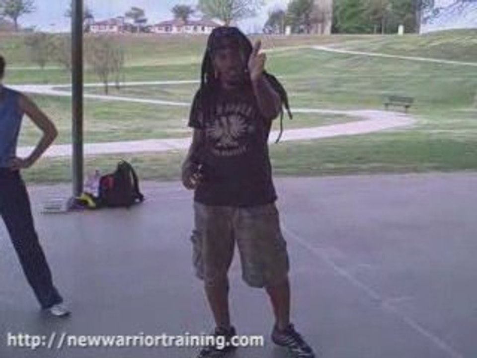 Houston Personal Trainer Shows How To Use Capoeira Inspir...