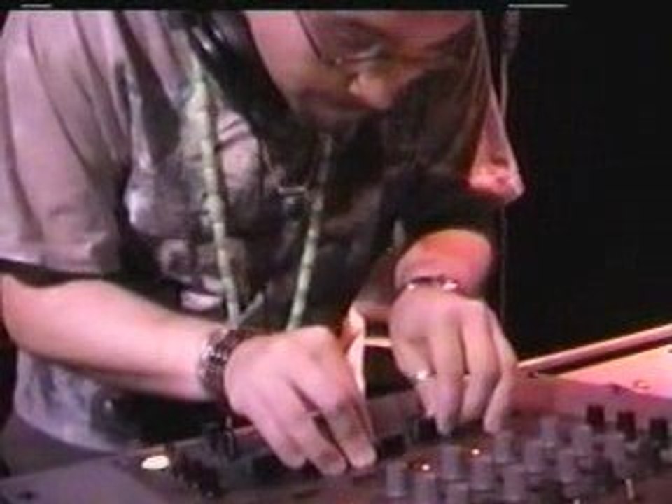 Dj GreeNuts Live SLO Brew 2003