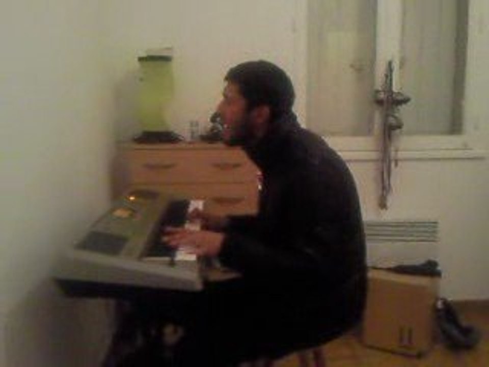 chinois chante cantique espagnol