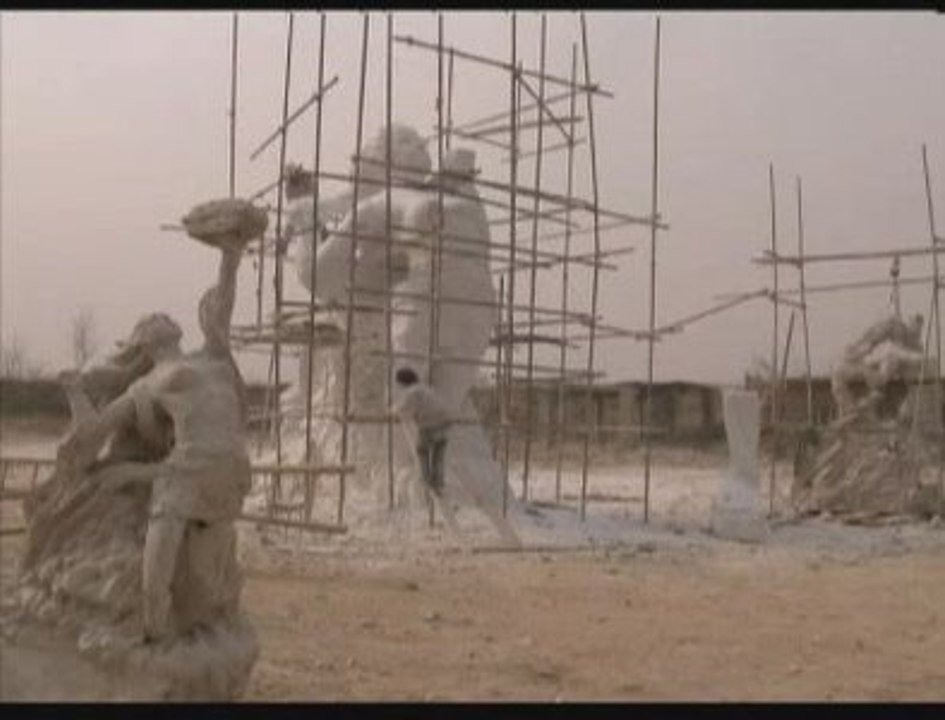 China Sculpture Town Faces Crisis