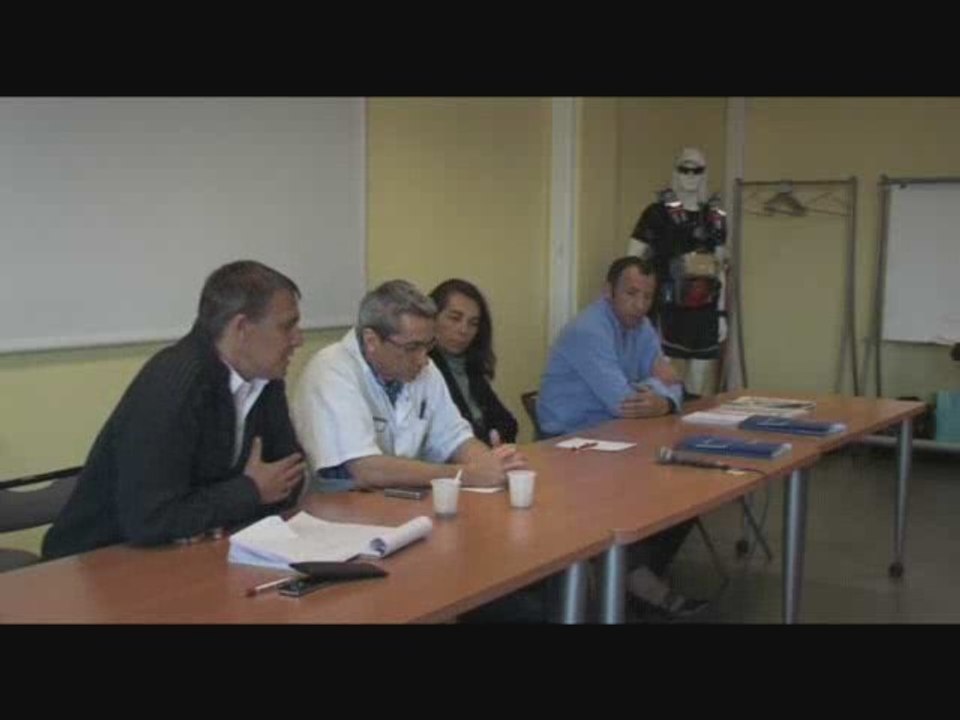 Un homme dans la course: les conférences de presse