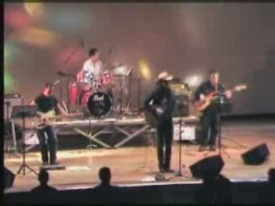 Lilly West - Salut Les Amoureux / City Of New Orleans