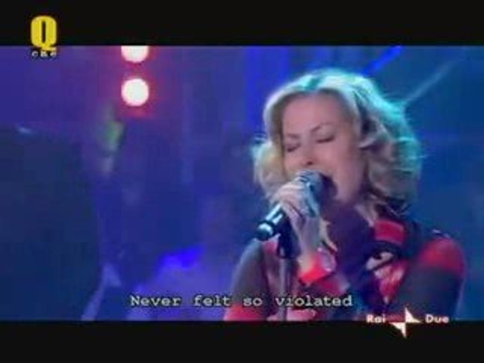 Anastacia - Defeated (Live 2009)