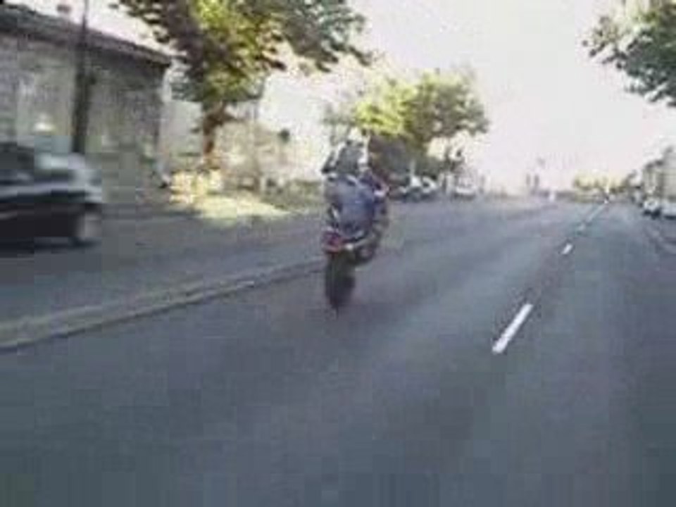 GsXr et Hornet demo x)