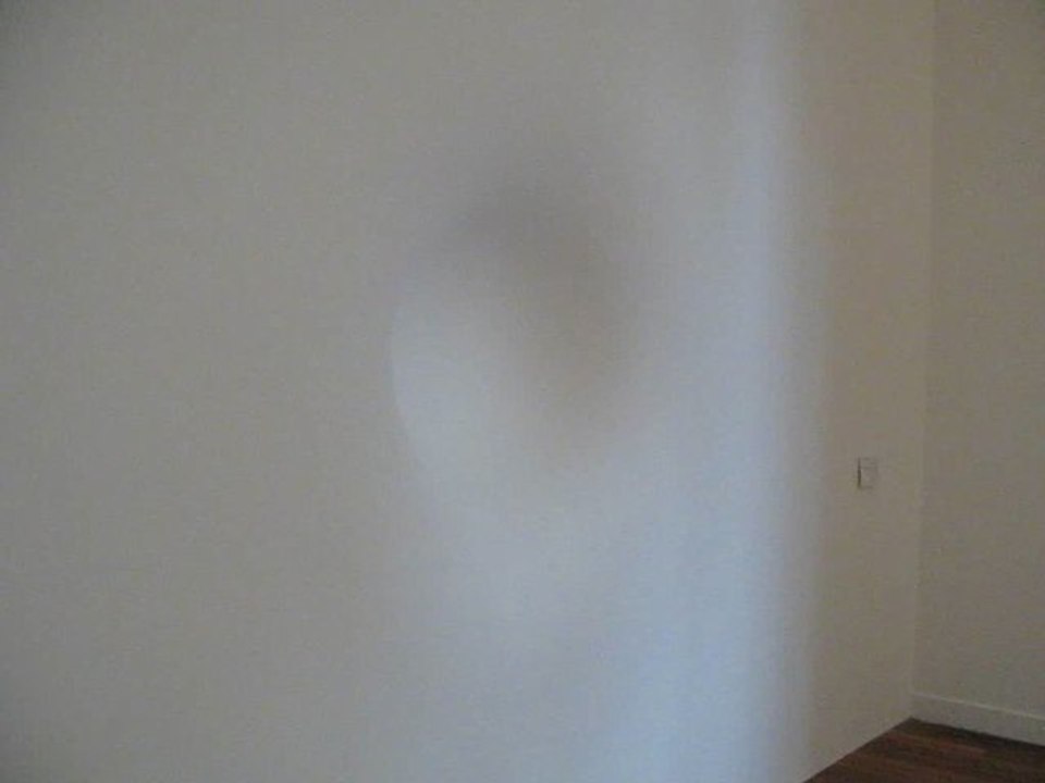 Troublant trou blanc