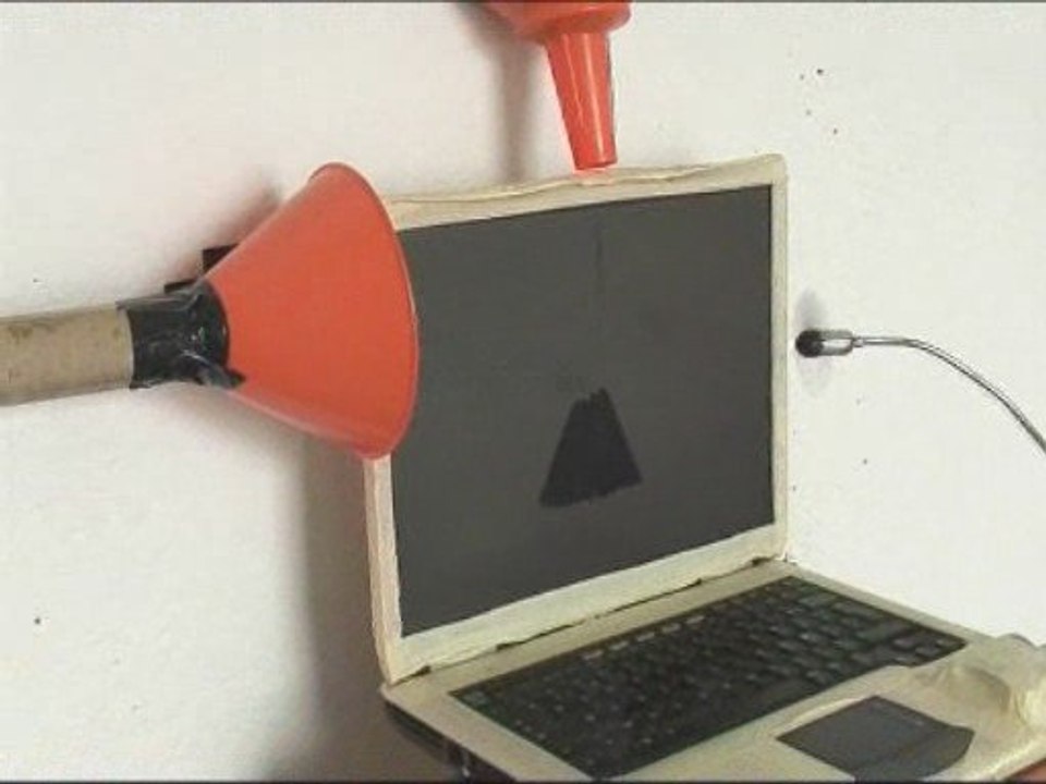 "FAIRE SON TROU"Installation1