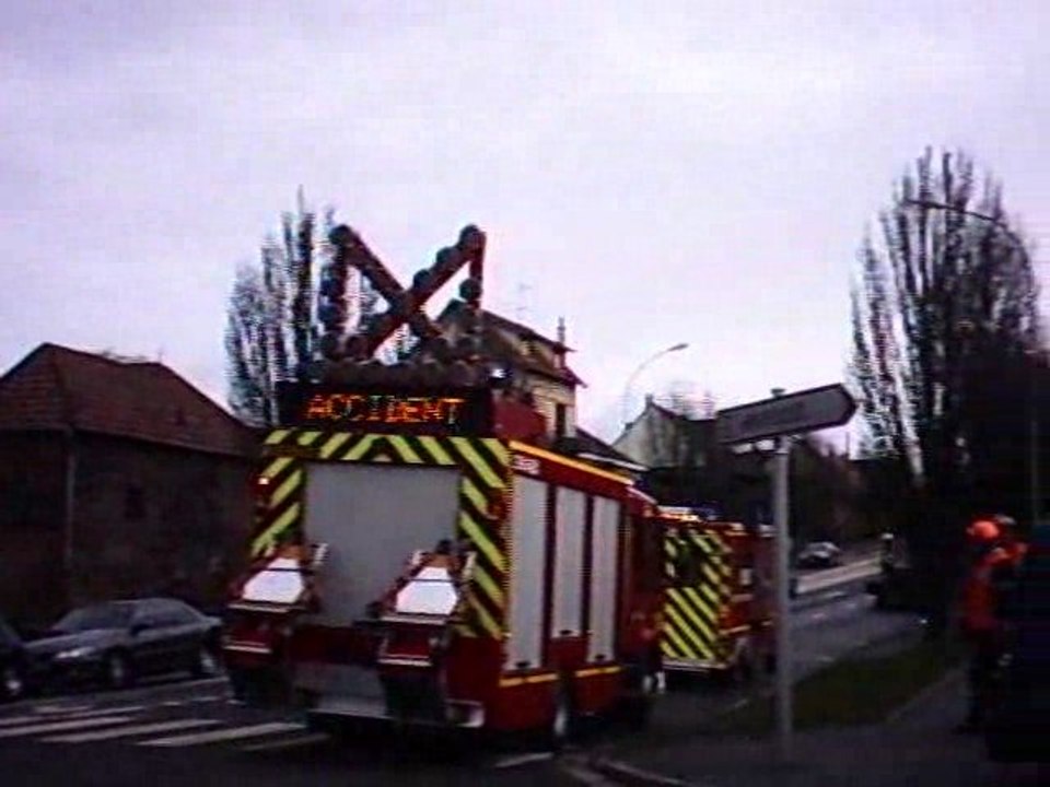 Acident Beauvais gendarmerie