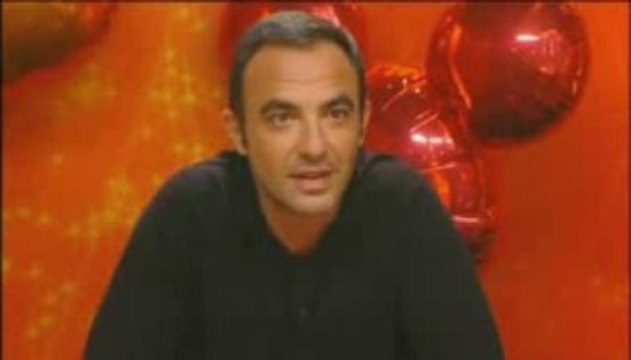 Enzo Finaliste de la Mickey Star - Disneyland Resort Paris