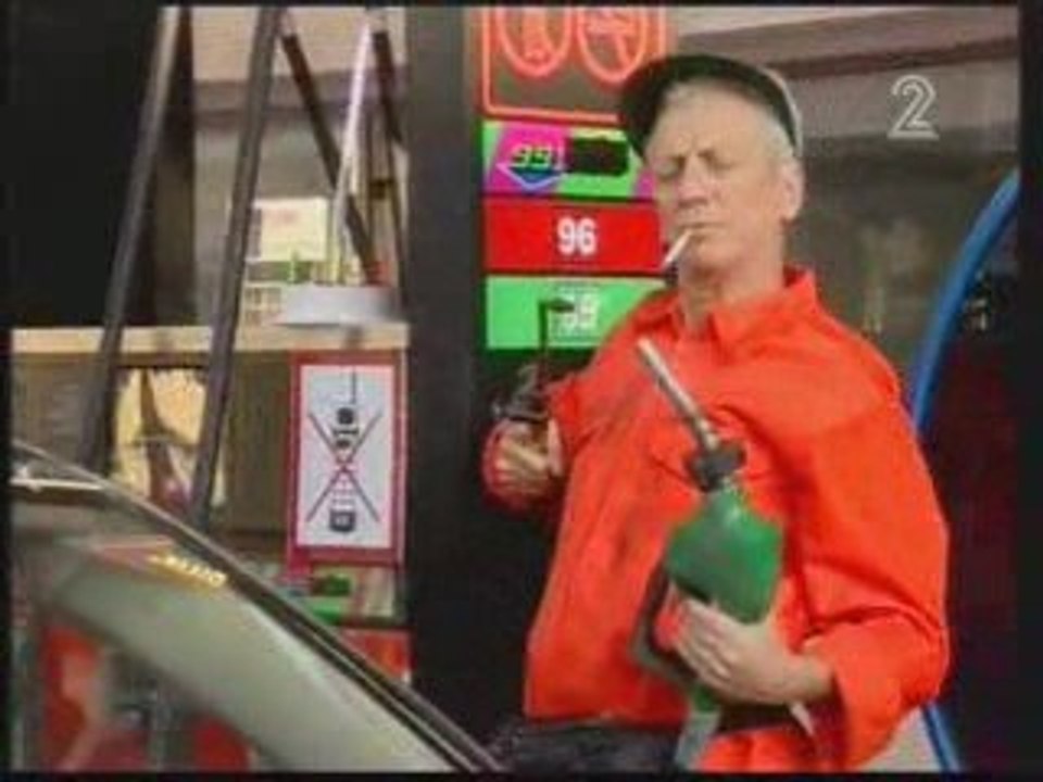 camera cachee station service