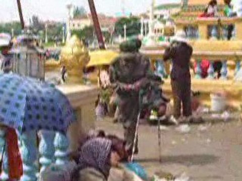 Cambodge 2009 - Le long des quais à Phnom Penh