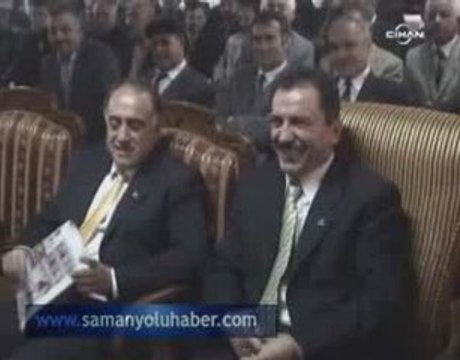 Muhsin Yazıcıoğlu Üşüyorum şiiri dinle mp3 indir