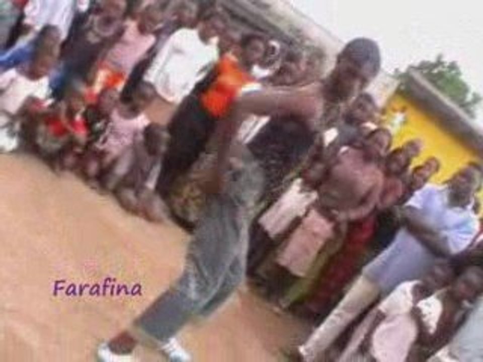 Dinosaure 1er - kpangor grd mère