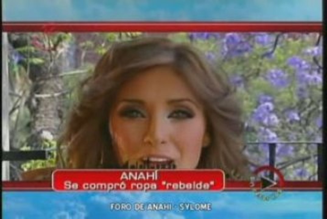 Anahi se compro ropa con primer sueldo en RBD