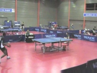 Tennis de table : Julien... LE GRAND !