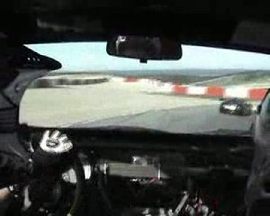 A la poursuite d'OFL et NELUNBO