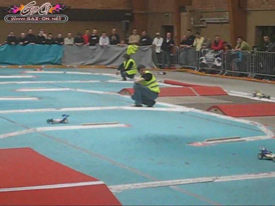 Championnat de France 09-1ère manche à LOOS-finale A1 4x2Mod