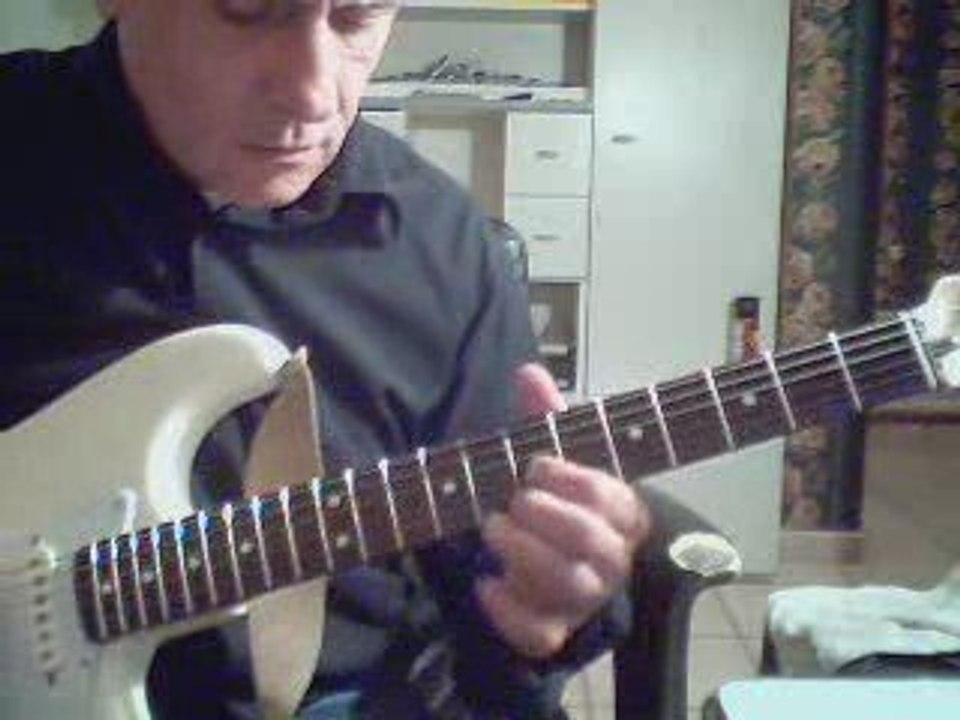 Essai strat us