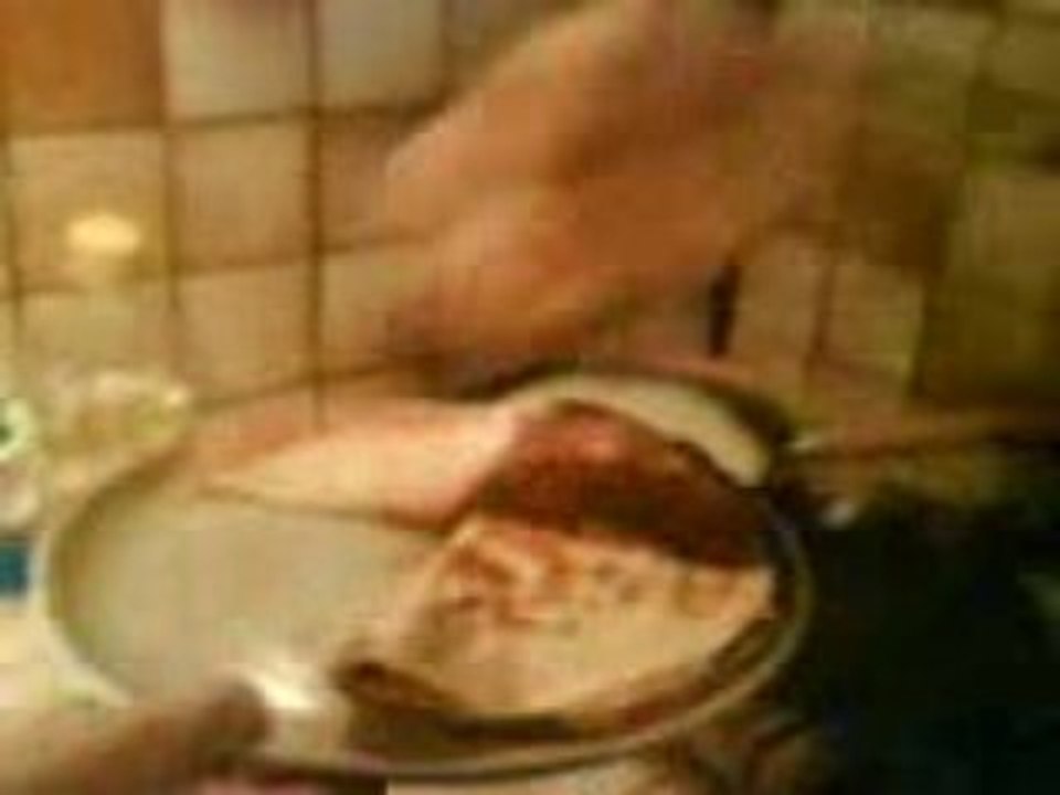 Quand on fait cuire des crêpes - KAMACOCA !