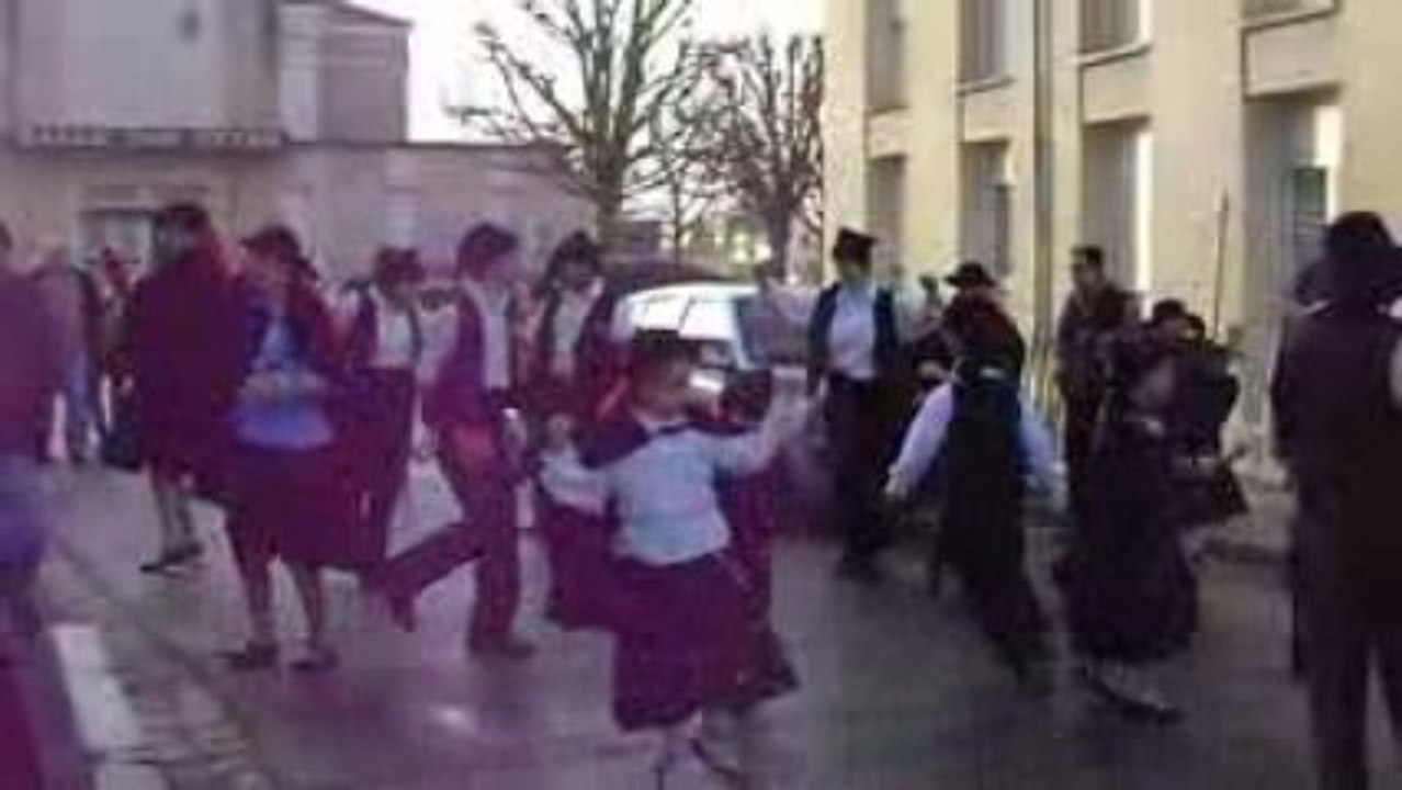 CLIP0025