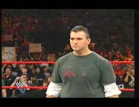 Raw 2/16/09 Shane McMahon Vs Randy Orton