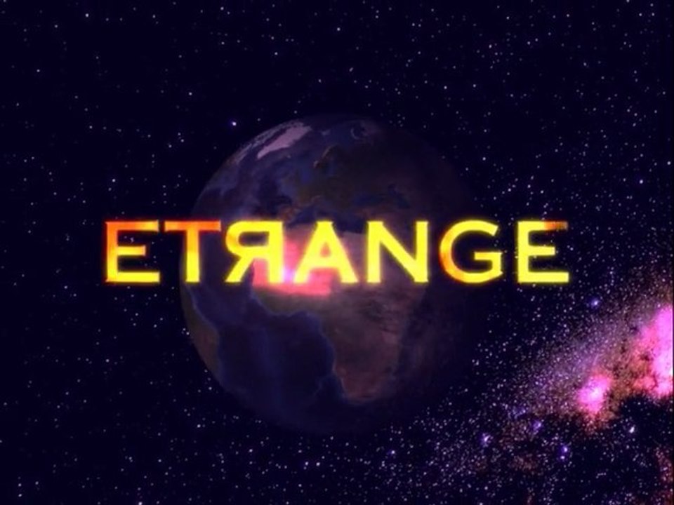 ETRANGE - LE FANTOME DE LA MAISON CLOSE