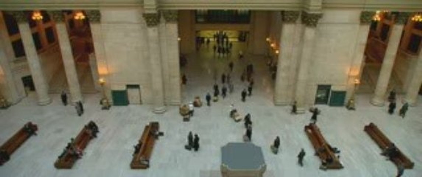 Public Enemies (Theatrical Trailer)