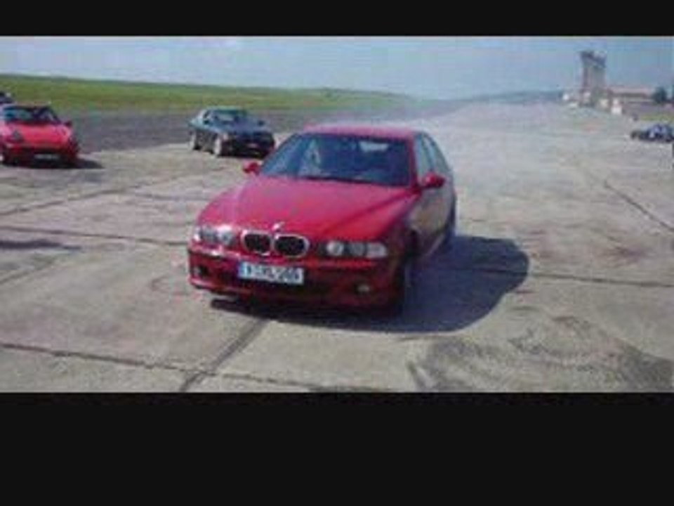 E39 BMW M5 Spin in Wet