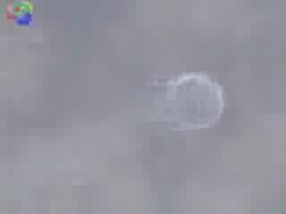 ufo.very clear TRANSLUCIDE Ufo caught on camera Video