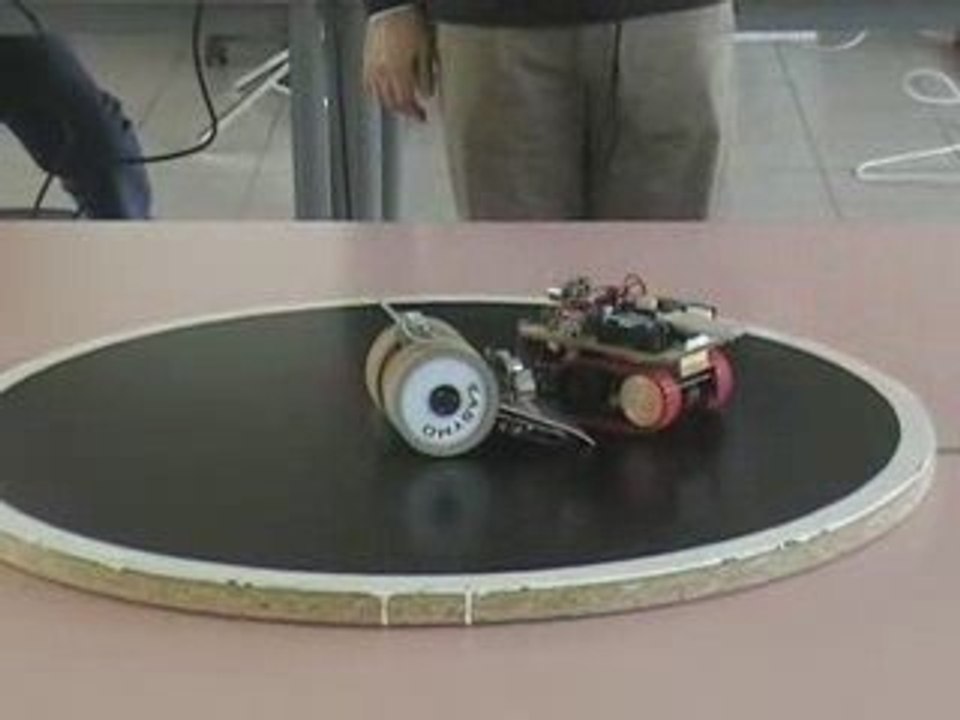 Robot mini sumo : Easy mo VS Cote d'azur