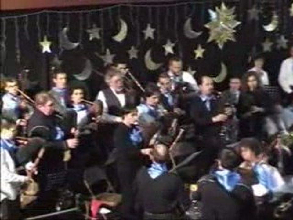 14 DEC 2008 > CORNEMUSES