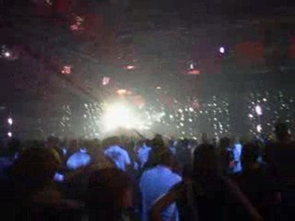 BASSLEADER 2009 DARK-E VS PLAYBOYZ