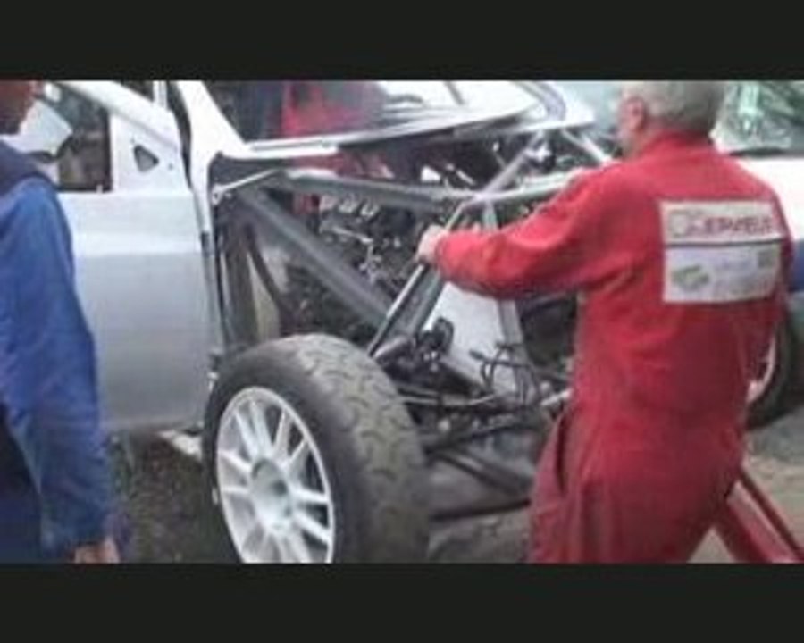 Clio Renault Sport V6 3.5L Mise en en route