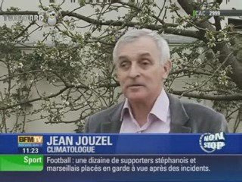 Banquise se sépare dans Antarctique