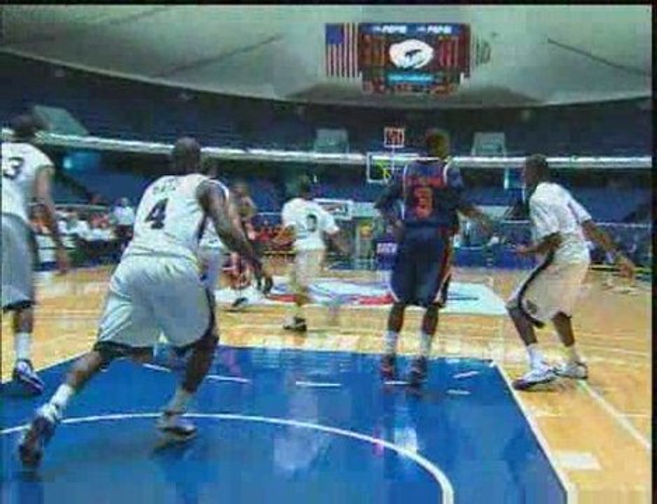 College Sports Minute for Monday, April 6, 2009