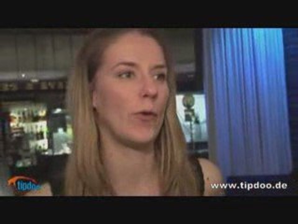 tipdoo Video - BRICKS tea lounge bar