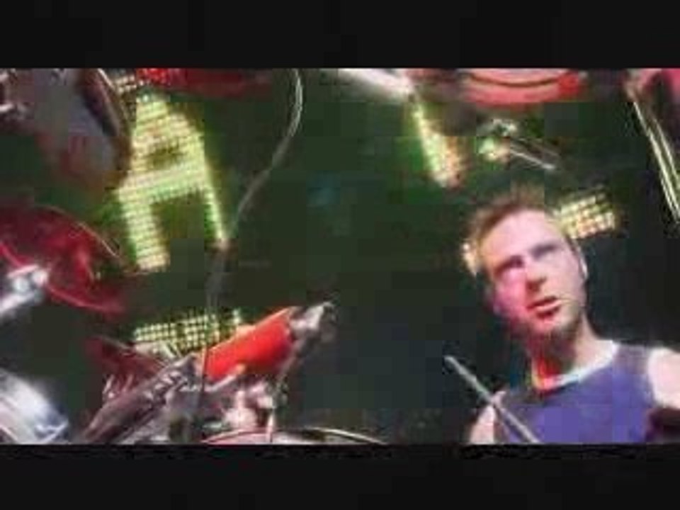 Schiller feat. Moya Brennan - Miles And Miles