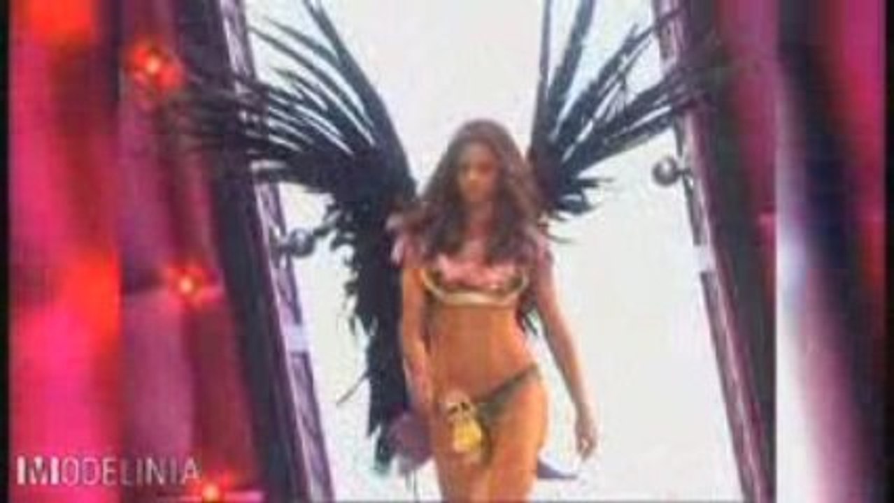 Secret Sexy Model Adriana Lima