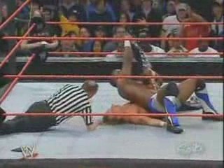 Shawn Michaels VS Shelton Benjamin - RAW 02-05-05 - Partie 2